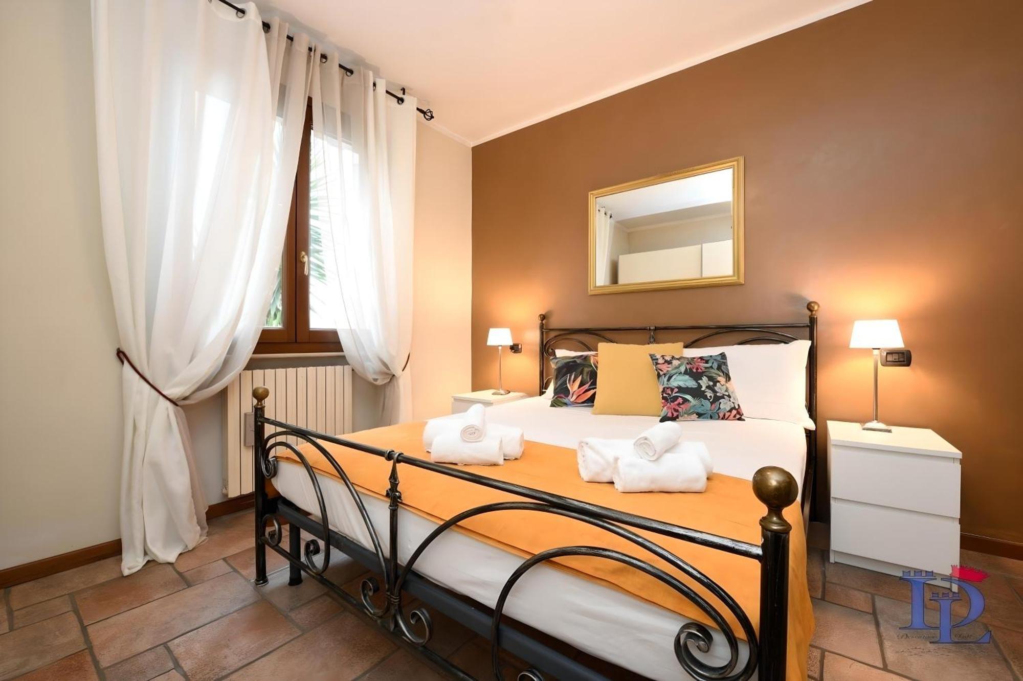 Desenzanoloft Official Partner Marriott Homes & Villas - Garden & Pool Desenzano del Garda Exterior photo